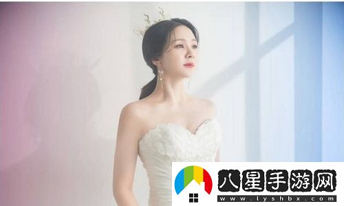 耕種媽媽肥沃的土地：情感與奉獻交織的溫暖記憶，銘記母親的教誨與無(wú)私奉獻。