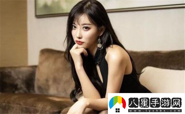 楊晨晨、顧欣欣、小甜心CC其實(shí)都是同一人