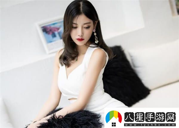 楊晨晨、顧欣欣、小甜心CC其實(shí)都是同一人