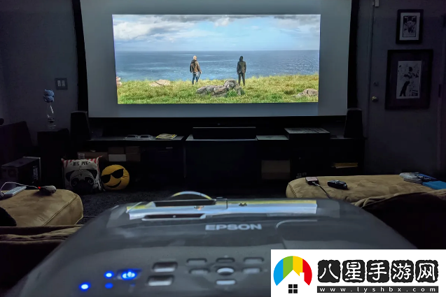 投影儀畫(huà)質(zhì)不清晰如何改善
