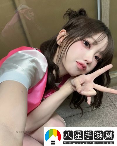 一邊下奶一吃敷視頻好幾個(gè)人火了！網(wǎng)友