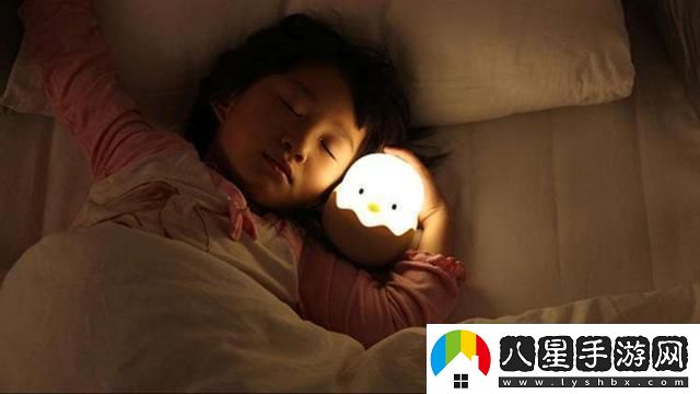 哄娃新招！裝睡逆襲