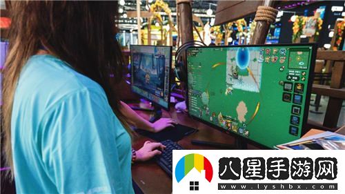 巨大的魔龍吸引無(wú)數玩家排隊體驗，這款聯(lián)機游戲究竟為何如此值得嘗試