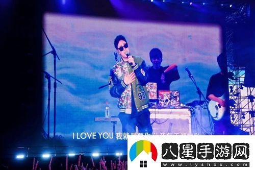 “超級音雄巨星演唱會(huì )”汕頭體育中心火熱開(kāi)唱