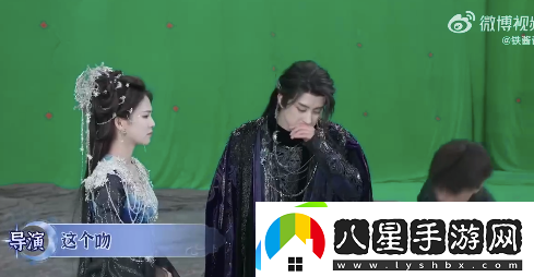 第一個(gè)讓白鹿欲言又止的人出現了