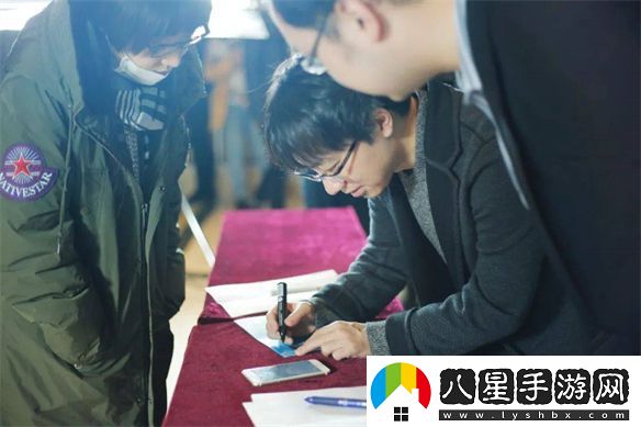 還想再出新海誠但你的顏色不是君名。