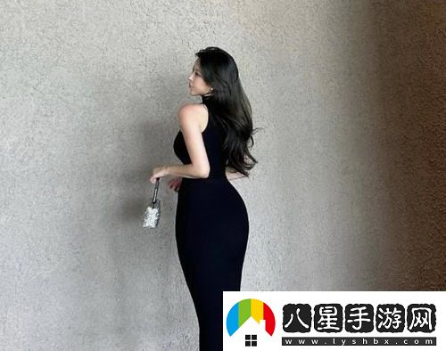 如何在網(wǎng)絡(luò )海洋中輕松找到免費看片的寶藏網(wǎng)站揭秘在線(xiàn)觀(guān)看人數的秘密！